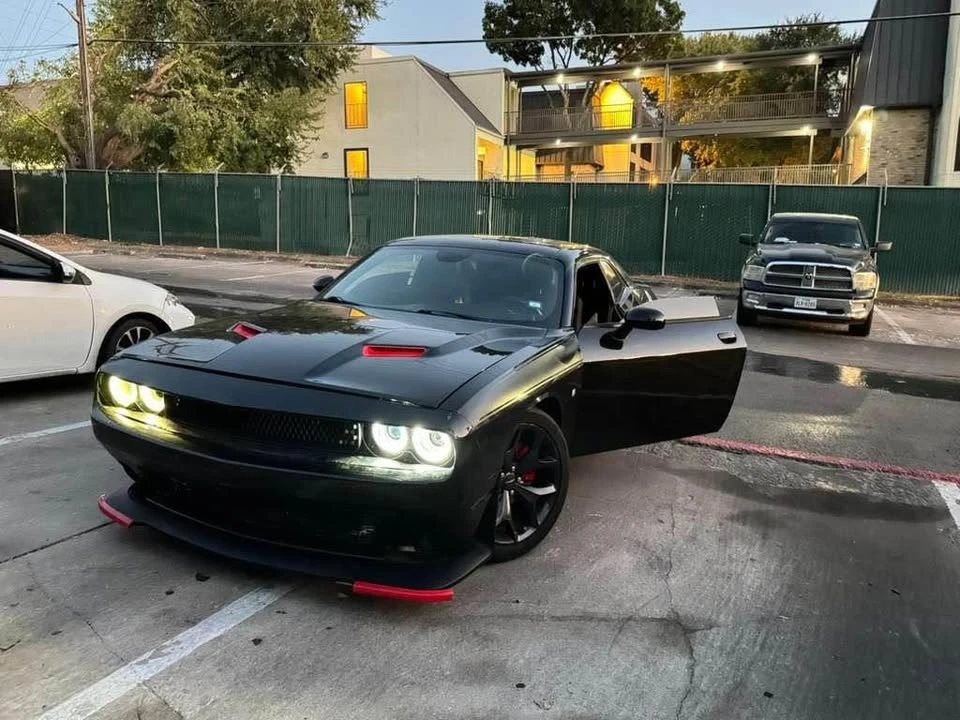 2015 Dodge Challenger 3rd Gen - Image 2 of 7