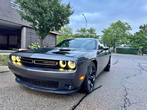 2015 Dodge Challenger SXT Plus Coupe