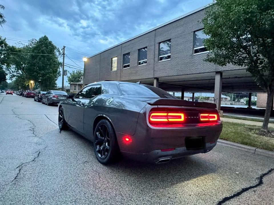2015 Dodge Challenger 3rd Gen - Image 6 of 19