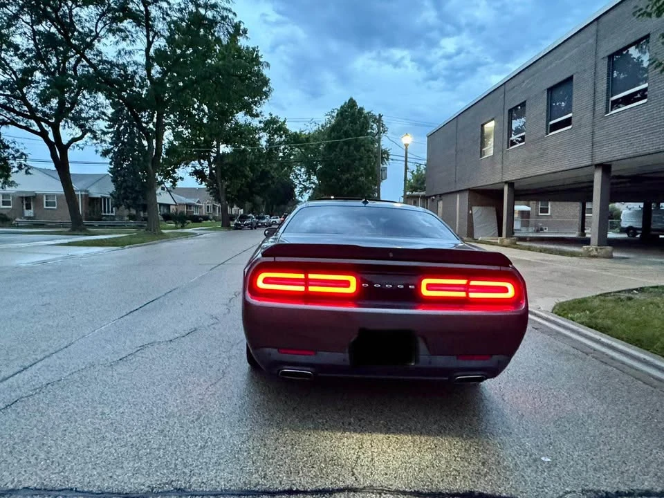 2015 Dodge Challenger 3rd Gen - Image 9 of 19