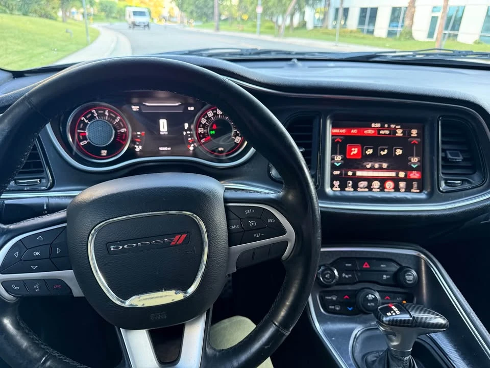 2015 Dodge Challenger 3rd Gen - Image 17 of 17