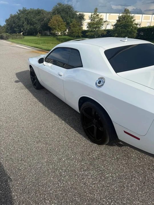 2015 Dodge Challenger 3rd Gen - Image 6 of 10