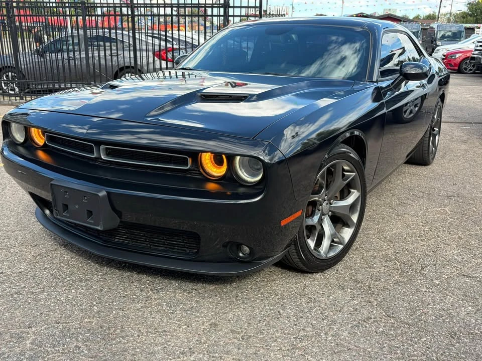 2015 Dodge Challenger 3rd Gen - Image 9 of 11