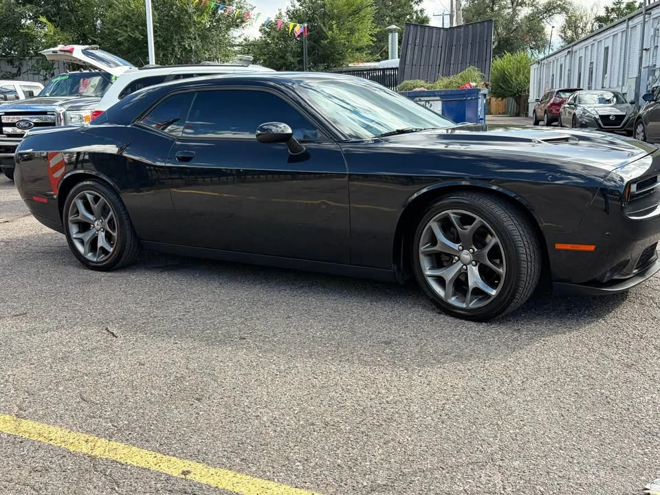2015 Dodge Challenger 3rd Gen - Image 5 of 11