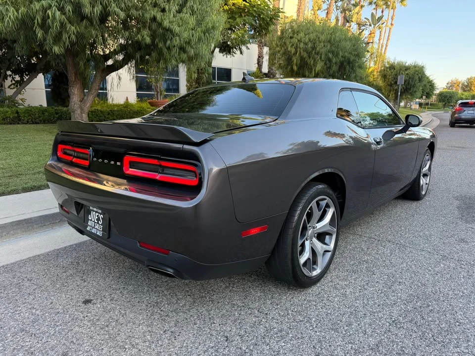 2015 Dodge Challenger 3rd Gen - Image 5 of 17