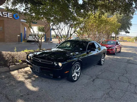 2015 Dodge Challenger SXT Plus