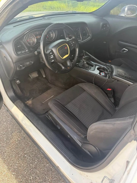 2015 Dodge Challenger 3rd Gen - Image 7 of 10