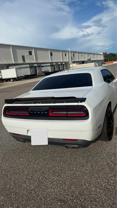 2015 Dodge Challenger 3rd Gen - Image 5 of 10