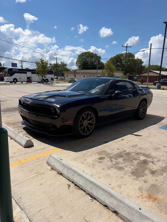 2015 Dodge Challenger 3rd Gen - Image 4 of 12