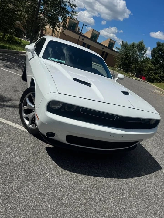 2015 Dodge Challenger 3rd Gen - Image 10 of 11