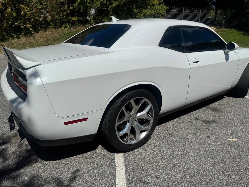 2015 Dodge Challenger 3rd Gen - Image 3 of 11