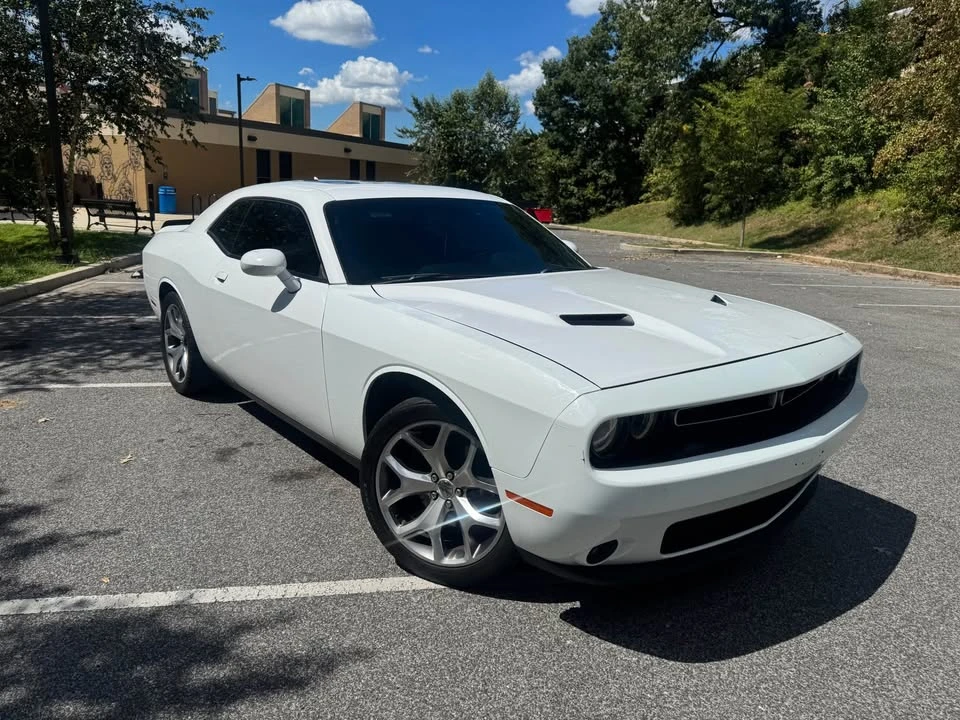 2015 Dodge Challenger 3rd Gen - Image 2 of 11
