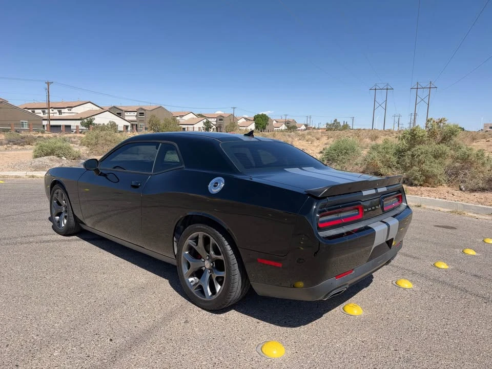2015 Dodge Challenger 3rd Gen - Image 3 of 10