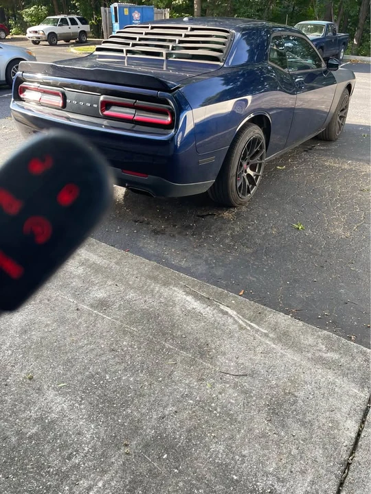 2015 Dodge Challenger 3rd Gen - Image 2 of 4