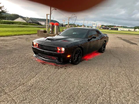2015 Dodge Challenger SXT Plus Coupe 2D