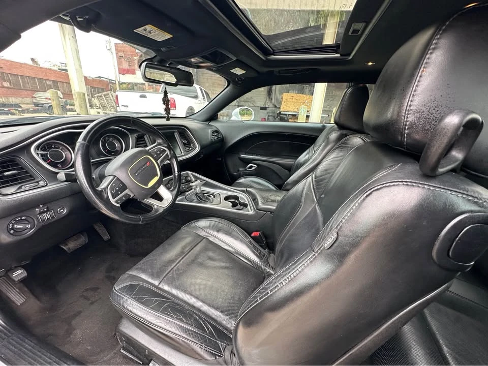 2015 Dodge Challenger 3rd Gen - Image 10 of 14
