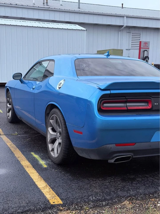 2015 Dodge Challenger 3rd Gen - Image 5 of 7