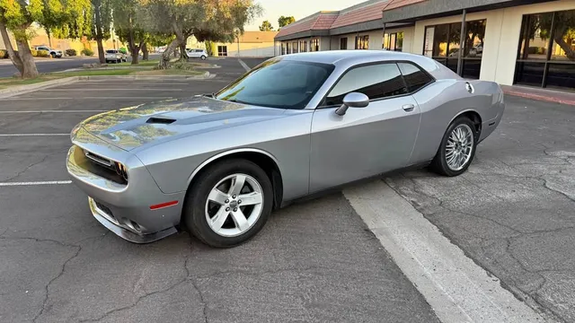 2015 Dodge Challenger SXT Plus