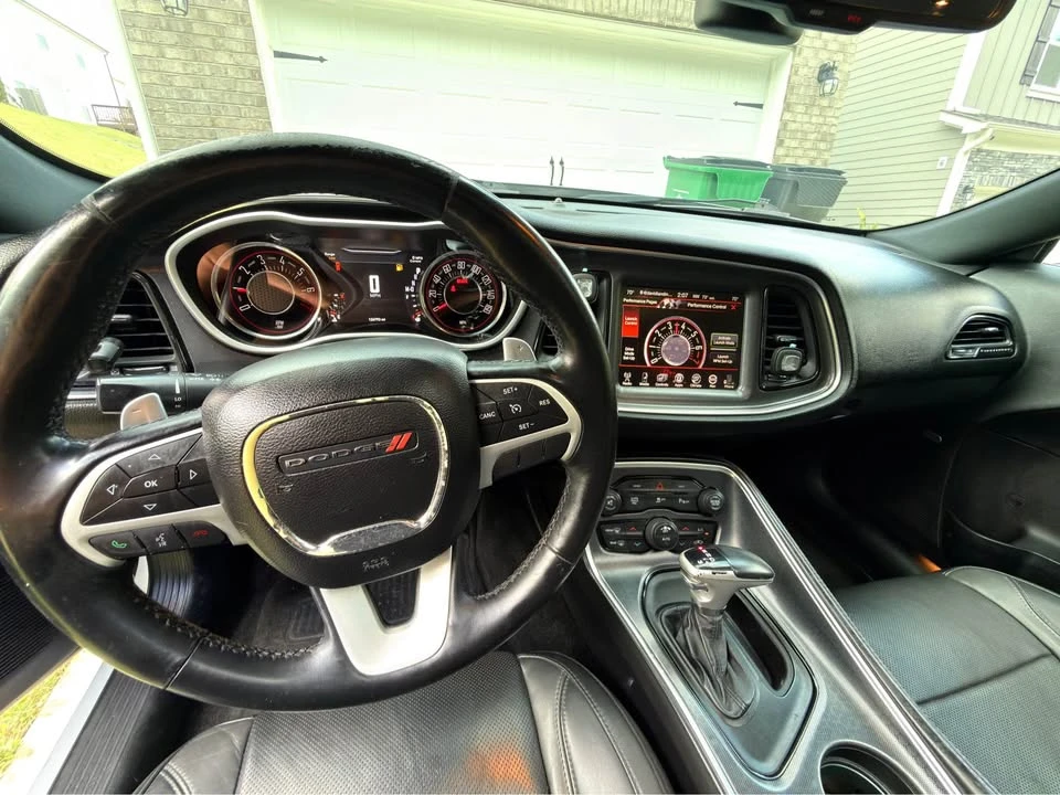 2015 Dodge Challenger 3rd Gen - Image 11 of 13