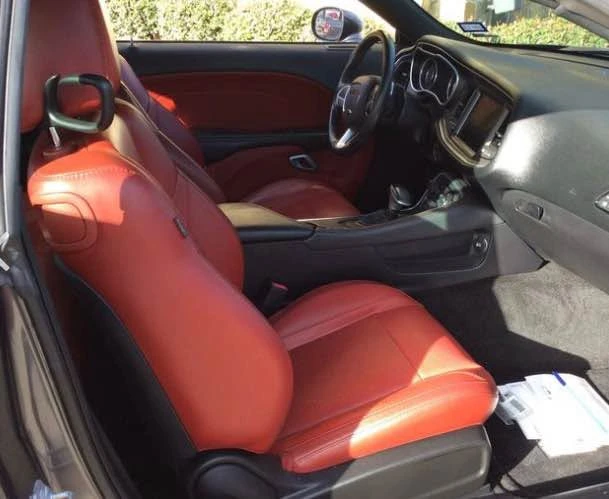2015 Dodge Challenger 3rd Gen - Image 2 of 3