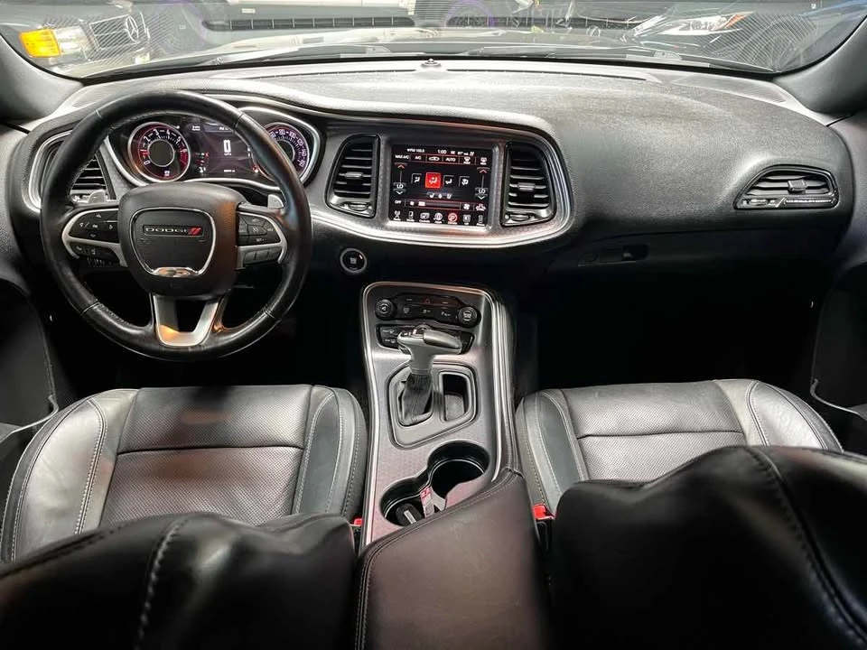2015 Dodge Challenger 3rd Gen - Image 9 of 20