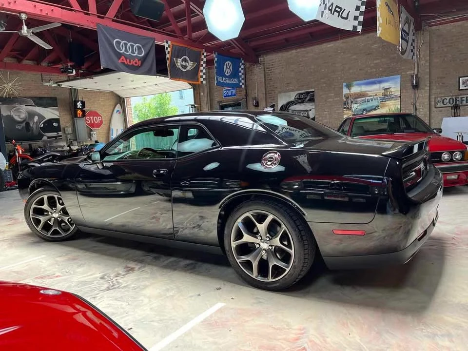 2015 Dodge Challenger 3rd Gen - Image 4 of 20