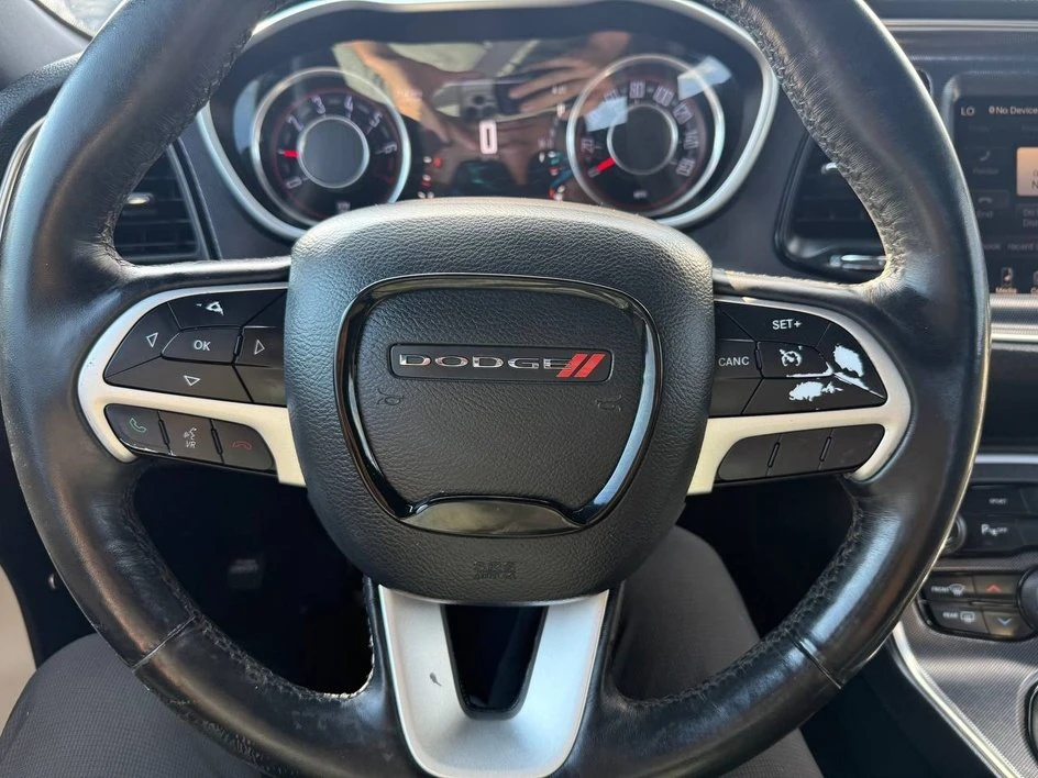 2015 Dodge Challenger 3rd Gen - Image 16 of 20