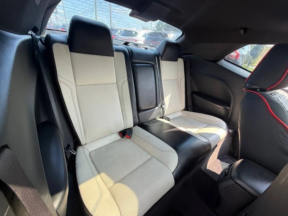 2015 Dodge Challenger 3rd Gen - Image 14 of 20