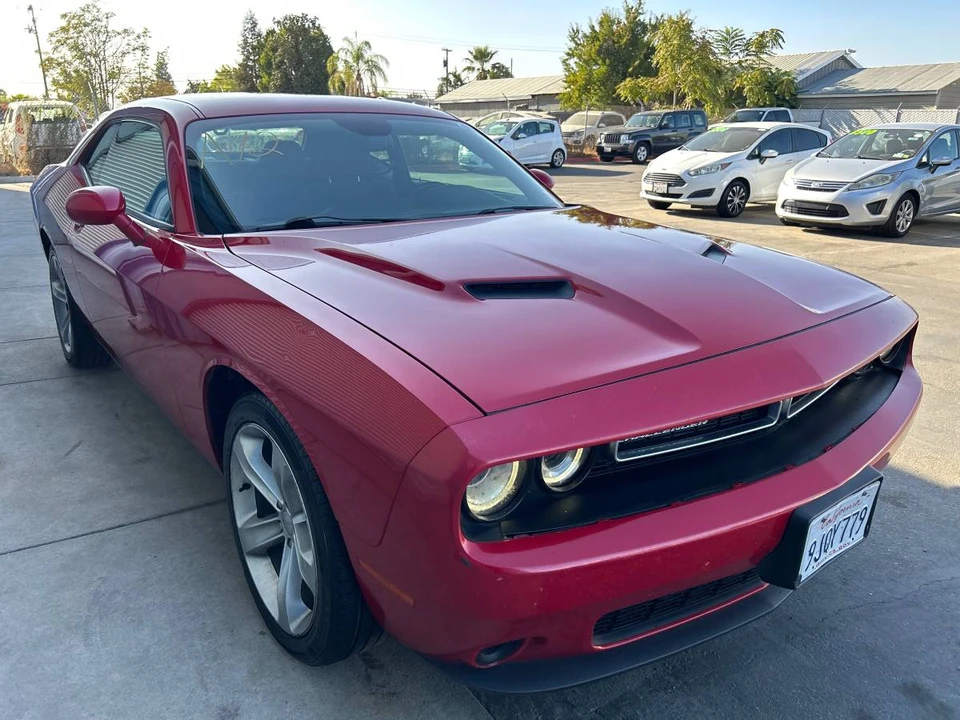2015 Dodge Challenger 3rd Gen - Image 3 of 10