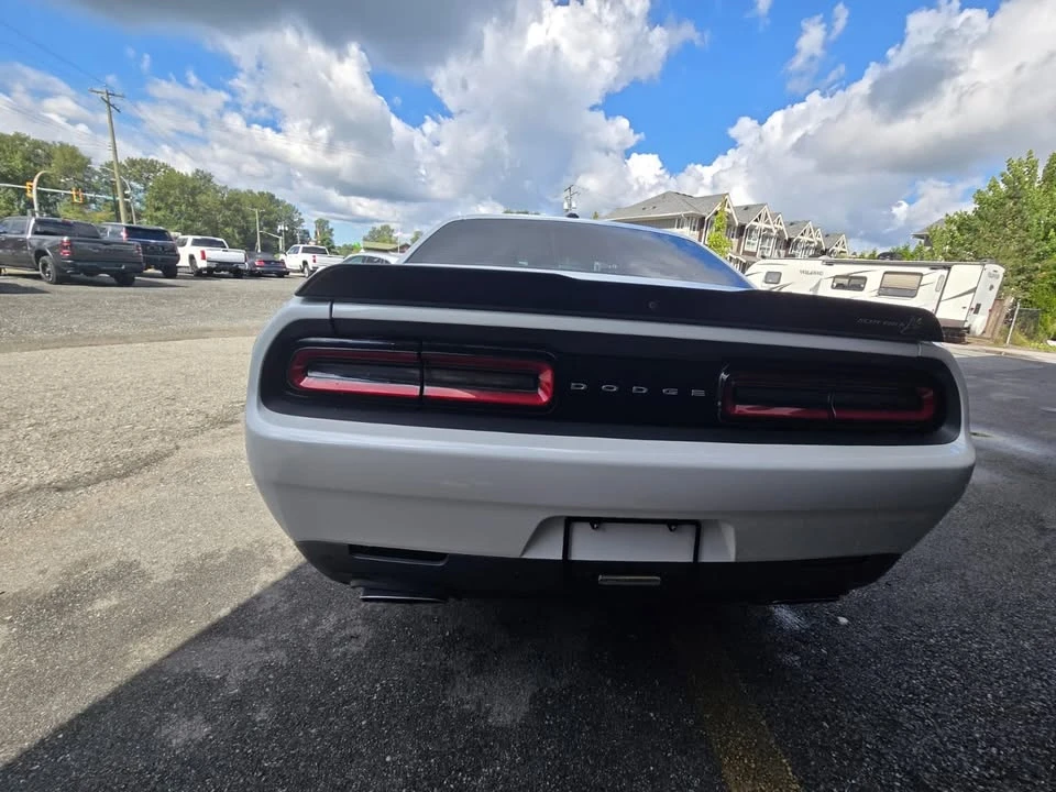 2015 Dodge Challenger SRT8 & 392 3rd Gen - Image 7 of 15
