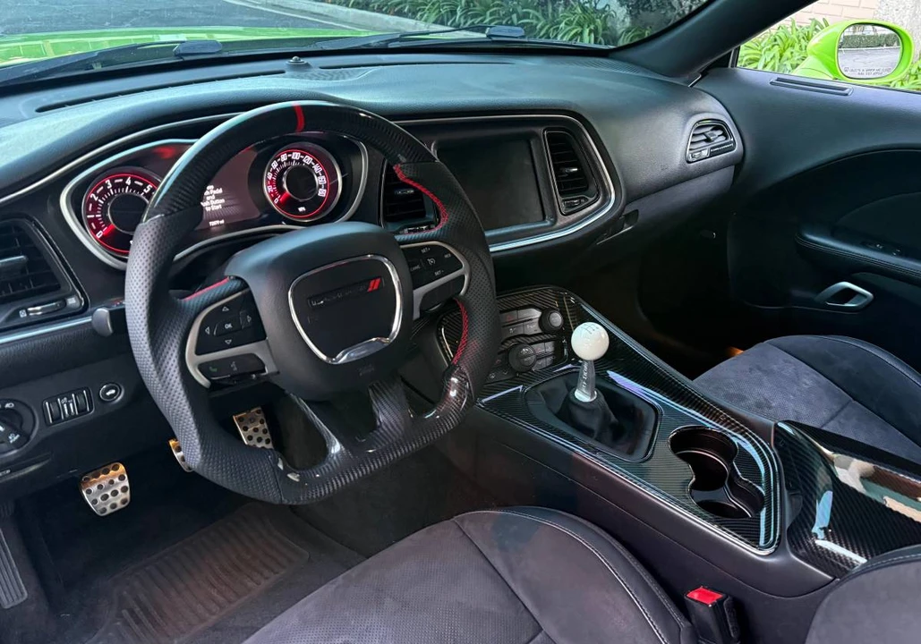 2015 Dodge Challenger SRT8 & 392 3rd Gen - Image 10 of 15