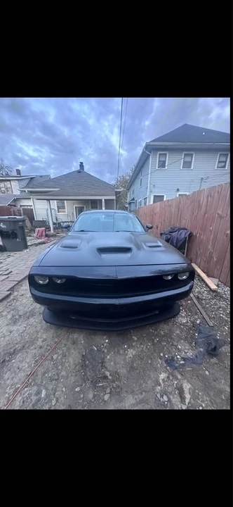 2015 Dodge Challenger SRT8 & 392 3rd Gen - Image 2 of 9
