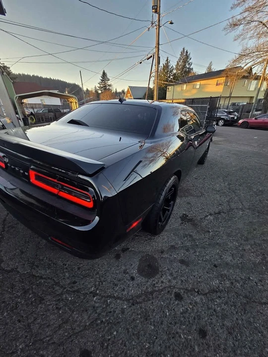 2015 Dodge Challenger SRT8 & 392 3rd Gen - Image 6 of 15