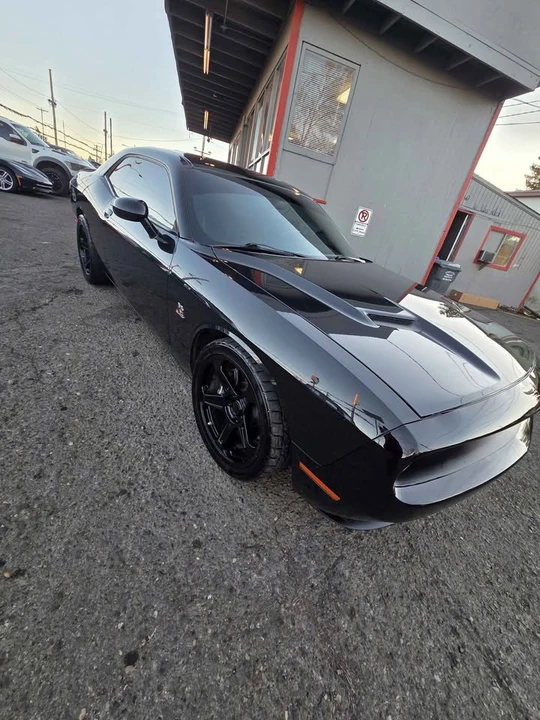 2015 Dodge Challenger SRT8 & 392 3rd Gen - Image 4 of 15