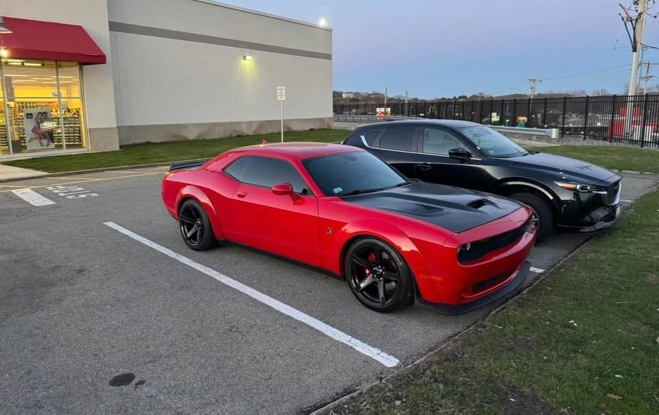 2015 Dodge Challenger SRT8 & 392 3rd Gen - Image 5 of 9