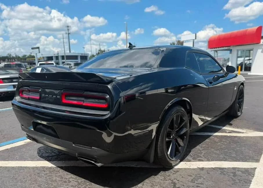 2015 Dodge Challenger SRT8 & 392 3rd Gen - Image 6 of 9