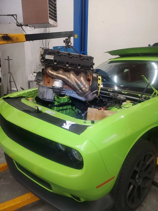 2015 Dodge Challenger SRT8 & 392 3rd Gen - Image 13 of 16
