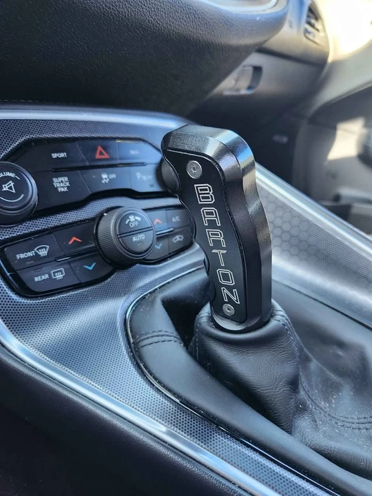 2015 Dodge Challenger SRT8 & 392 3rd Gen - Image 4 of 16