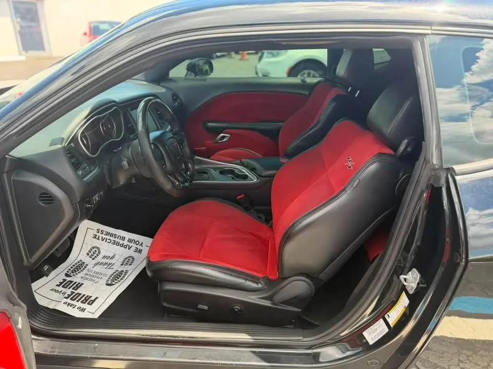 2015 Dodge Challenger SRT8 & 392 3rd Gen - Image 7 of 9