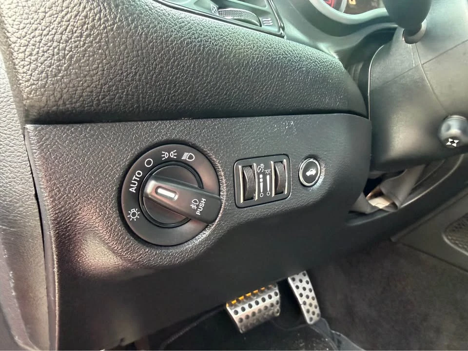 2015 Dodge Challenger SRT8 & 392 3rd Gen - Image 15 of 20