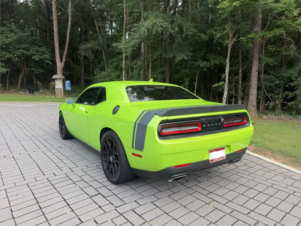 2015 Dodge Challenger SRT8 & 392 3rd Gen - Image 3 of 18