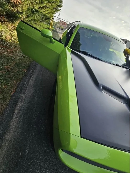 2015 Dodge Challenger SRT8 & 392 3rd Gen - Image 4 of 16