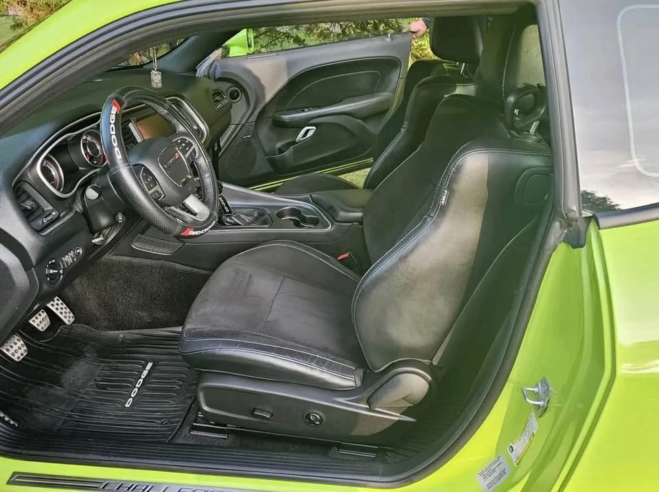 2015 Dodge Challenger SRT8 & 392 3rd Gen - Image 13 of 16