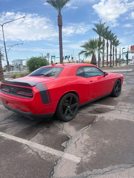 2015 Dodge Challenger SRT8 & 392 3rd Gen - Image 3 of 11