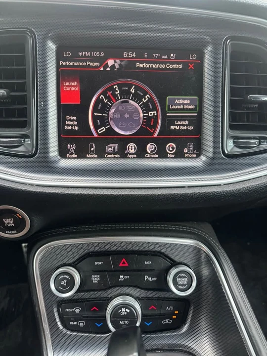 2015 Dodge Challenger SRT8 & 392 3rd Gen - Image 9 of 13