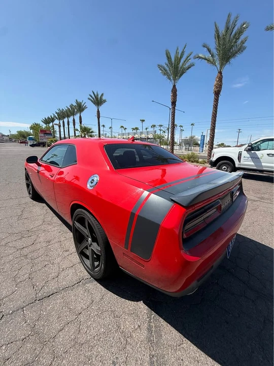 2015 Dodge Challenger SRT8 & 392 3rd Gen - Image 4 of 8