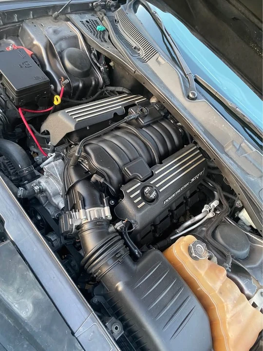 2015 Dodge Challenger SRT8 & 392 3rd Gen - Image 9 of 14