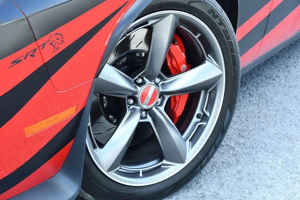 2015 Dodge Challenger SRT Hellcat 3rd Gen - Image 7 of 20