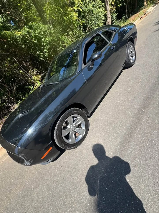 2015 Dodge Challenger 3rd Gen - Image 2 of 6