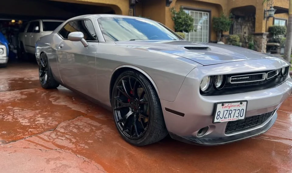 2015 Dodge Challenger 3rd Gen - Image 2 of 9